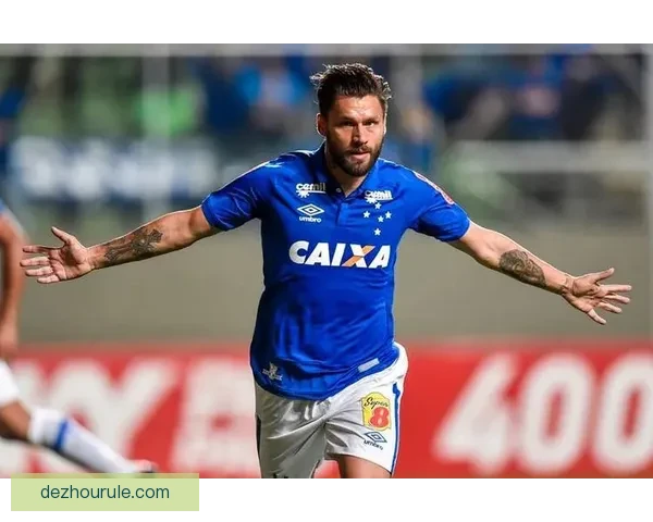 克鲁塞罗完胜维多利亚三球零封展现强大攻击力